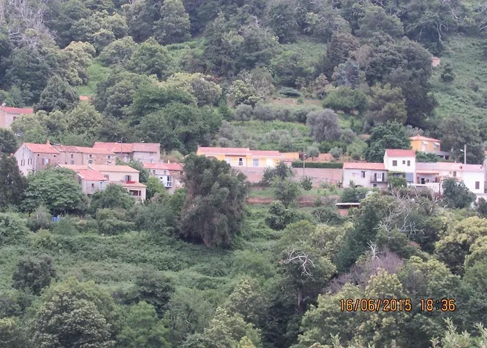 Peri Village